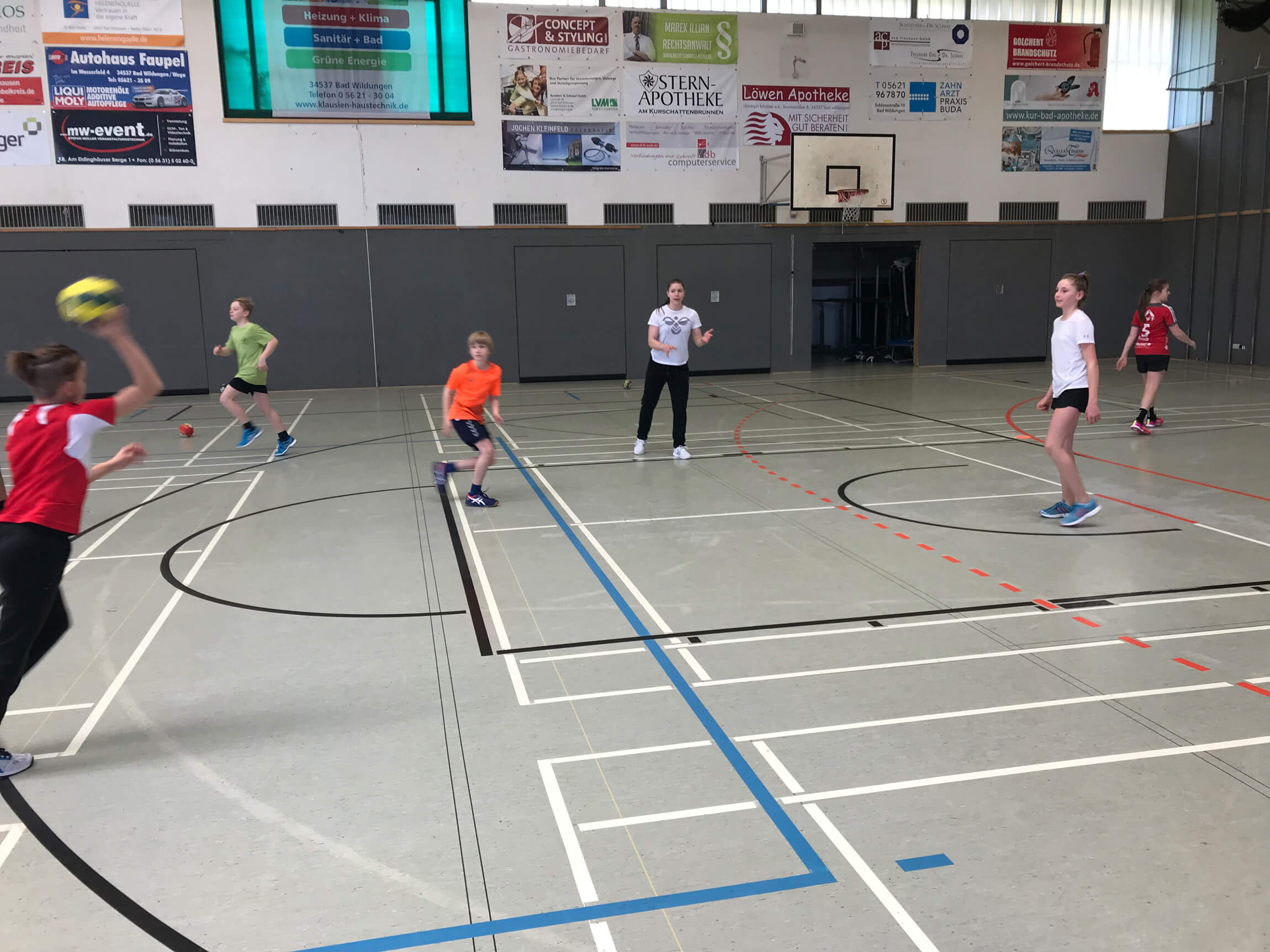 handball-camp2_web.jpg